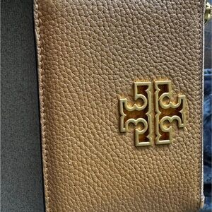 Tory Burch wallet